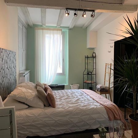 Duo Romantic Bagnères-de-Bigorre Exteriör bild